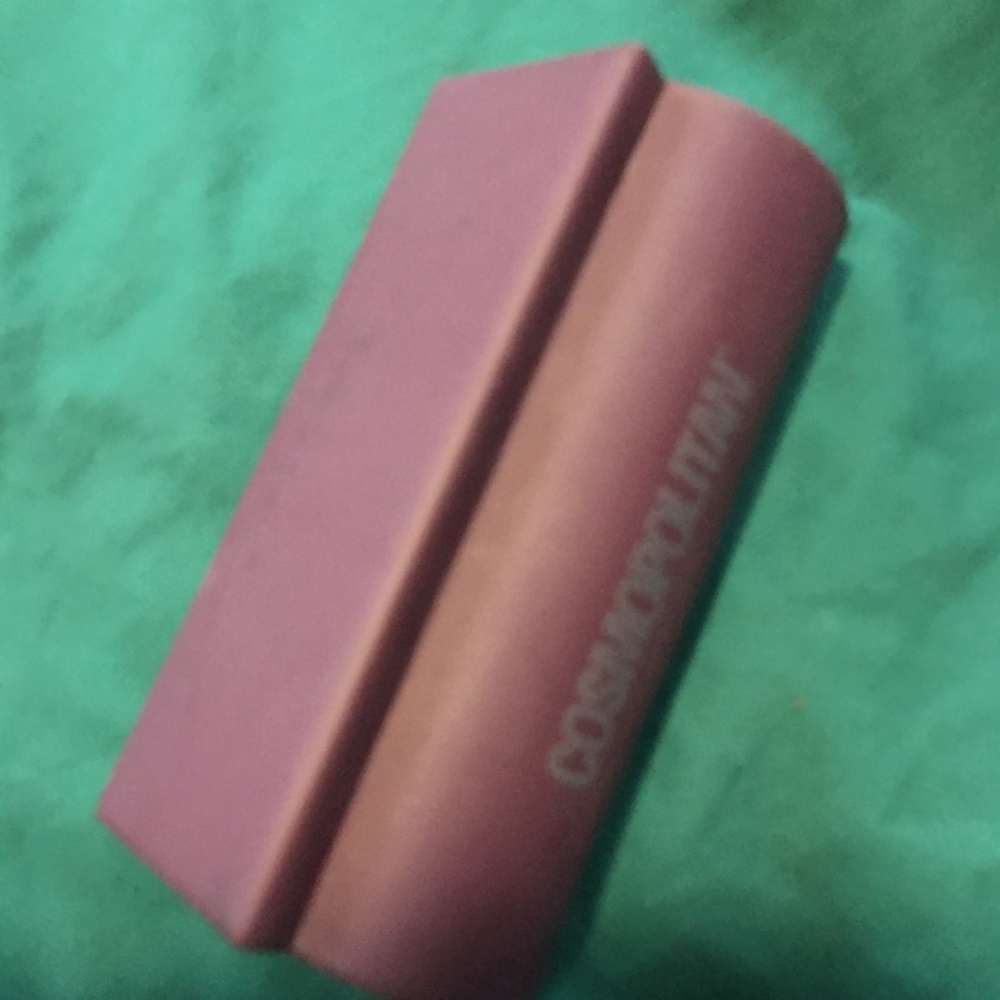 Cosmopolitan case - Picture 3 of 4
